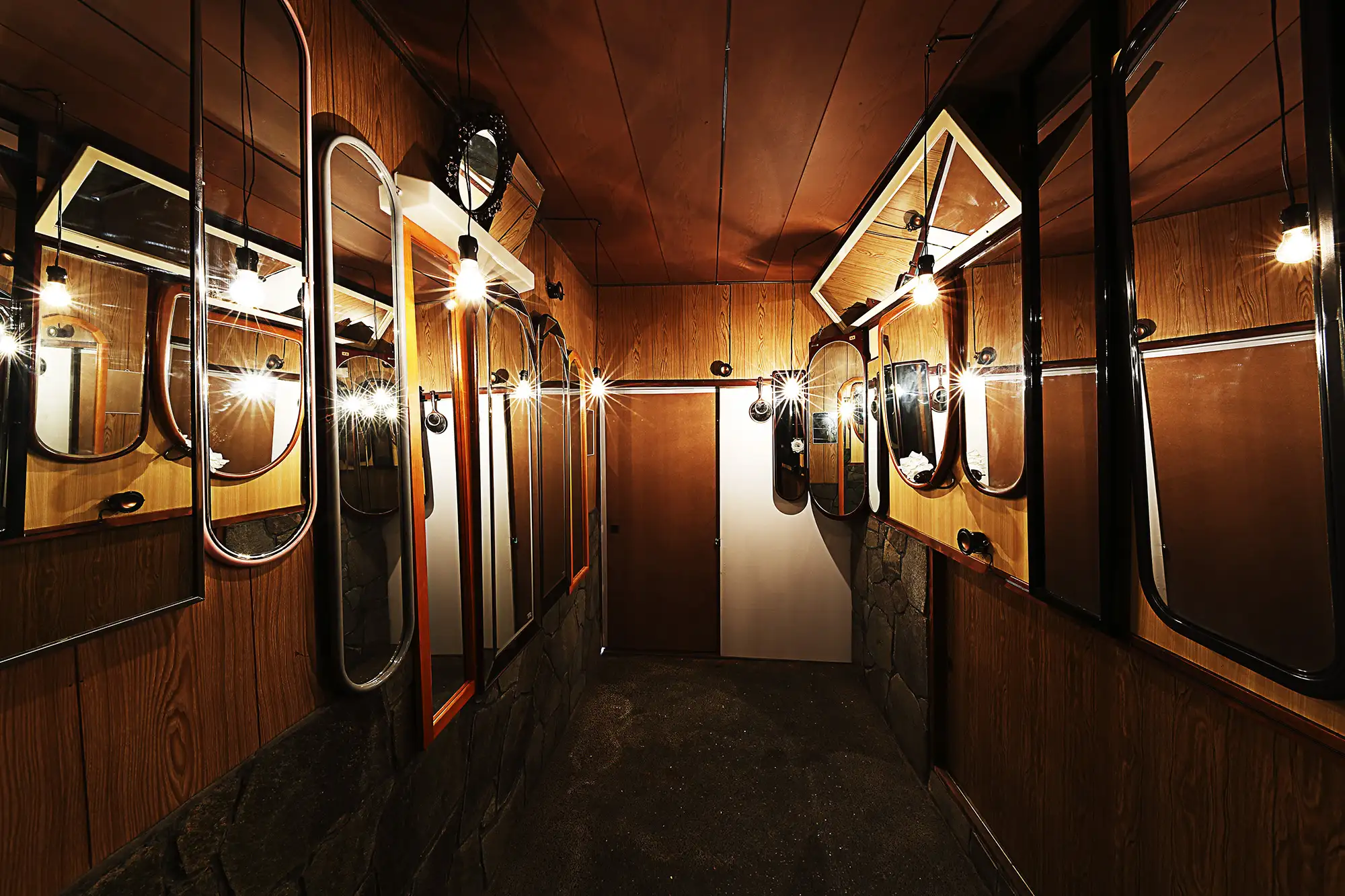 chasing little pasts kanazawa detail